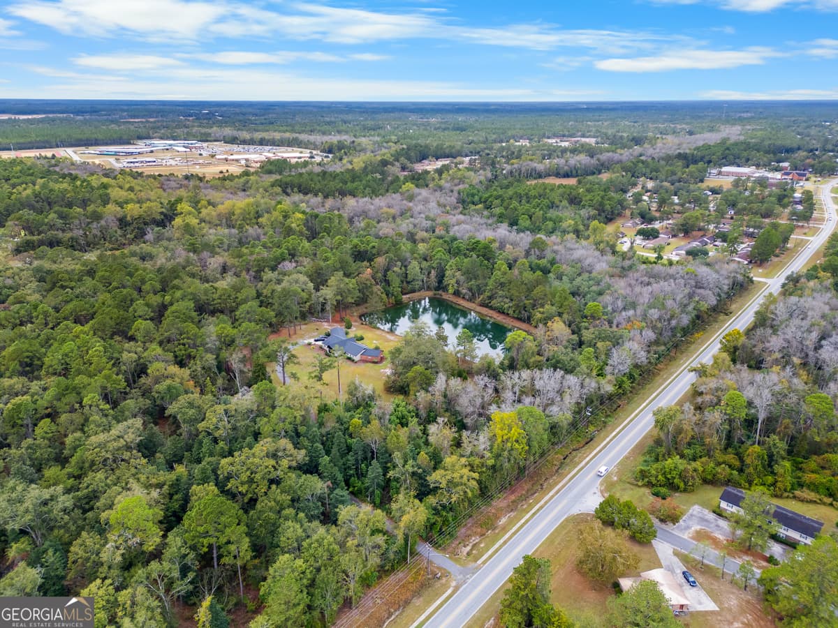 100 Morgan Drive, Jesup GA 31545