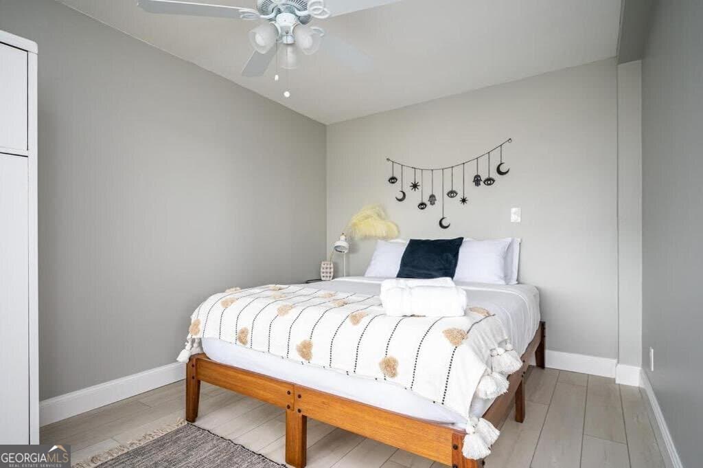 Landmark Condominium · 215 Piedmont Avenue, Atlanta GA 30308