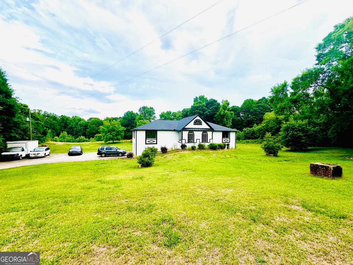 6485 Highway 124 W, Hoschton GA 30548