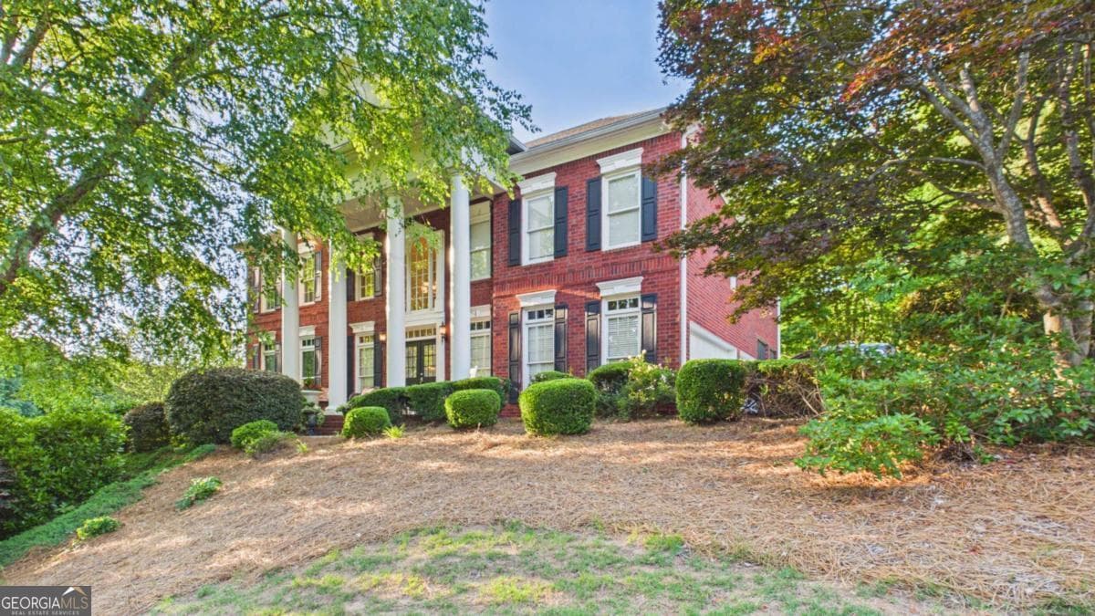 Vinings Estates · 5283 Whitehaven Park Lane SE, Smyrna GA 30126