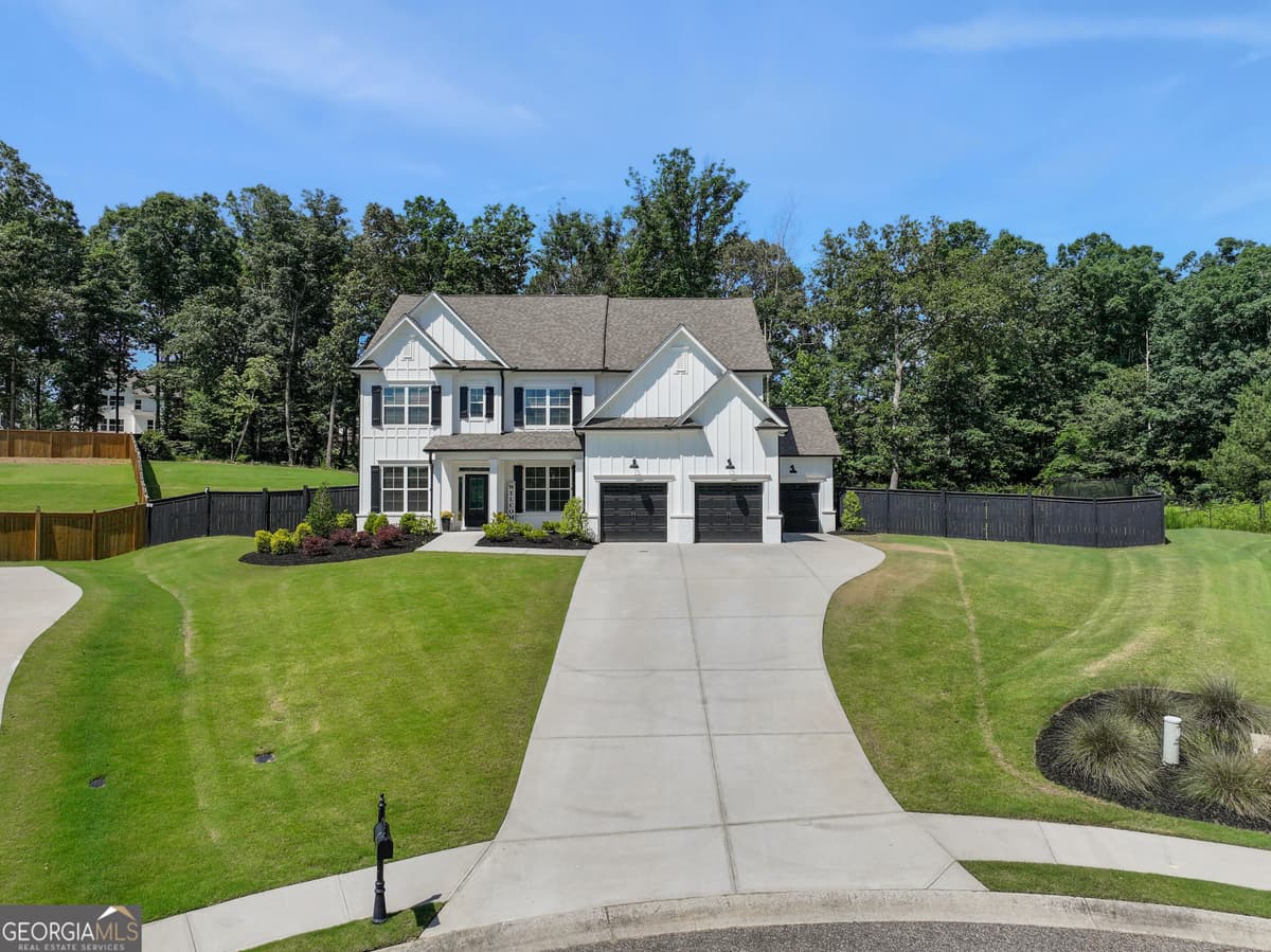 THE SPRINGS OF CHATEAU BLK B P · 1174 Julian Way, Hoschton GA 30548