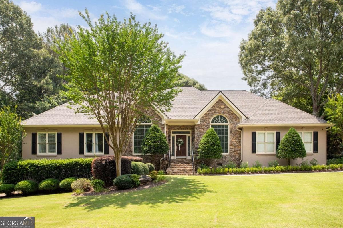 Williams Manor · 1540 Winding Creek Circle, Snellville GA 30078