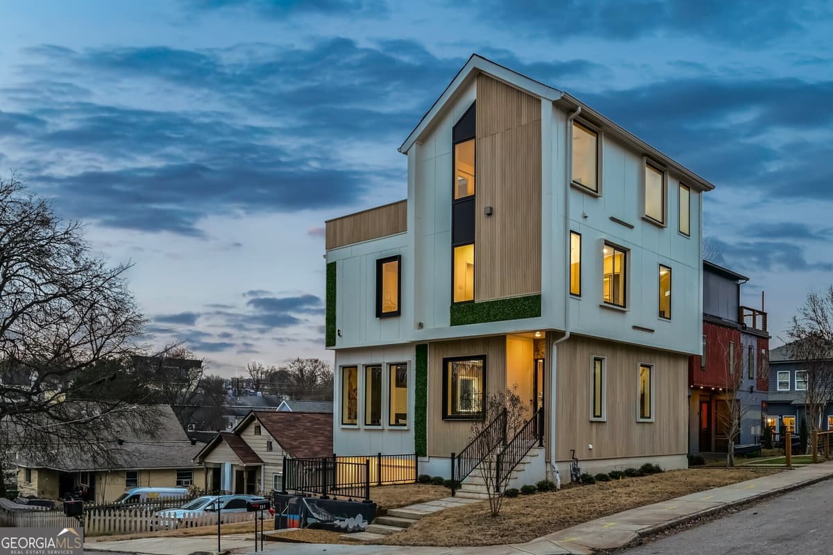 Summerhill · 204 South Avenue SE, Atlanta GA 30315