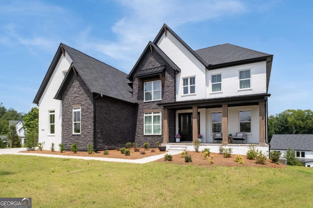 Hawthorn · 4510 Hawthorn Circle, Alpharetta GA 30022