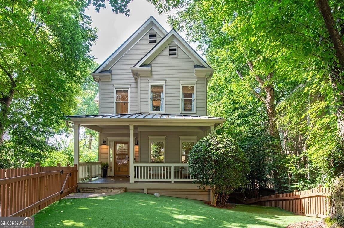Underwood Hills · 1064 Davis Circle NW, Atlanta GA 30318