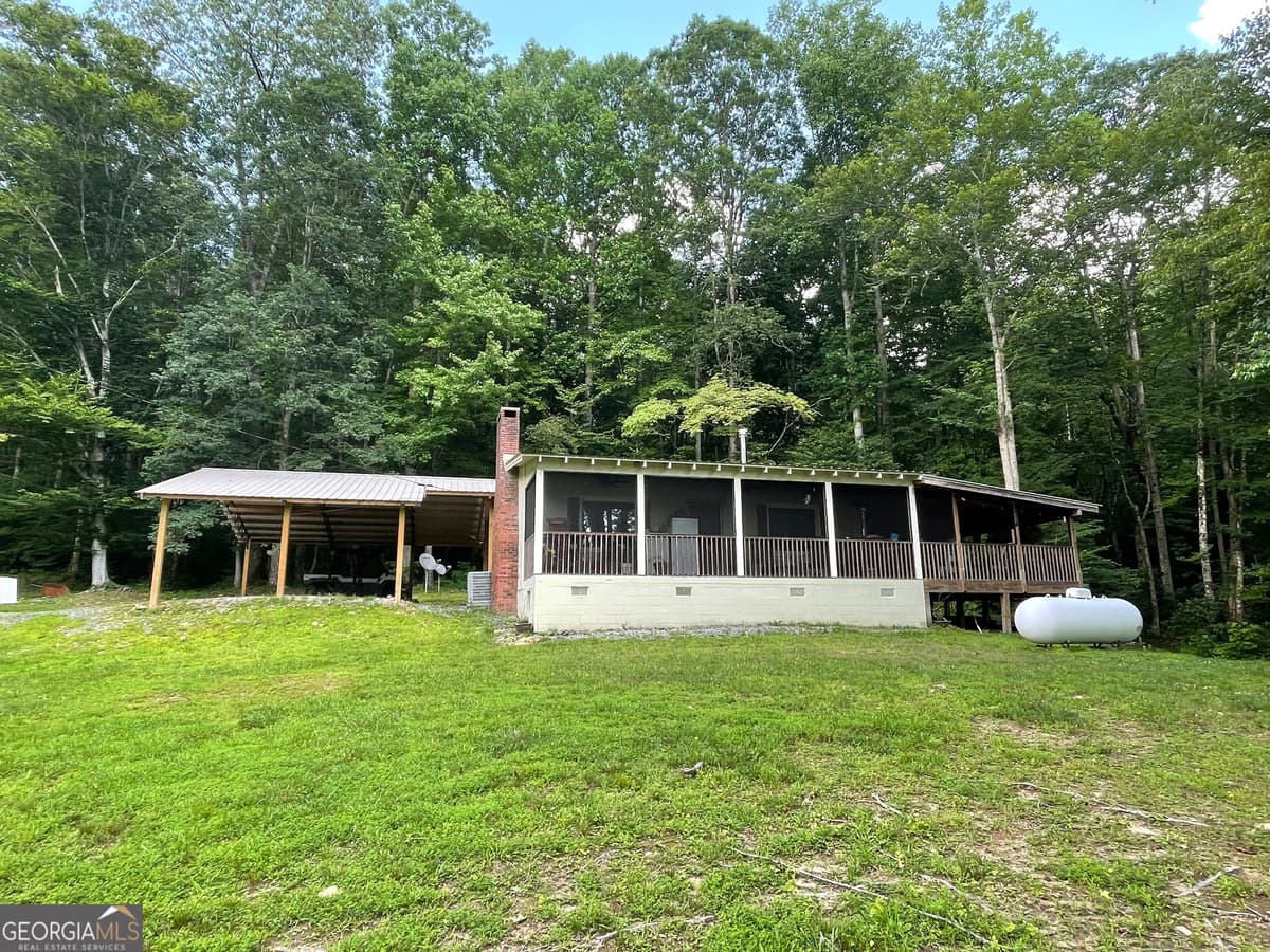 1449 Muskrat Creek Road, Hayesville NC 28904