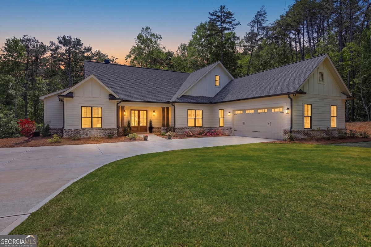 The Orchard · 316 Glazenwood Drive, Clarkesville GA 30523
