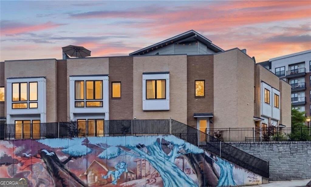 The Bristol · 2182 Bristol Cove, Atlanta GA 30341
