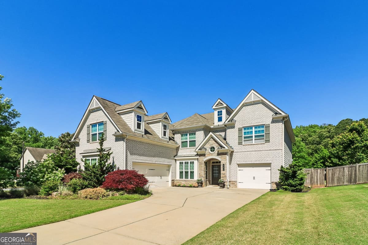 Hickory Manor · 201 Birchin Drive, Woodstock GA 30188