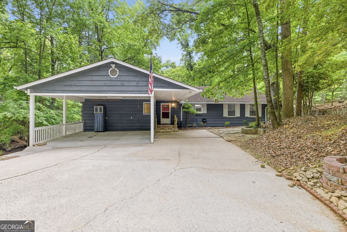 7755 Kings Point Drive, Cumming GA 30041