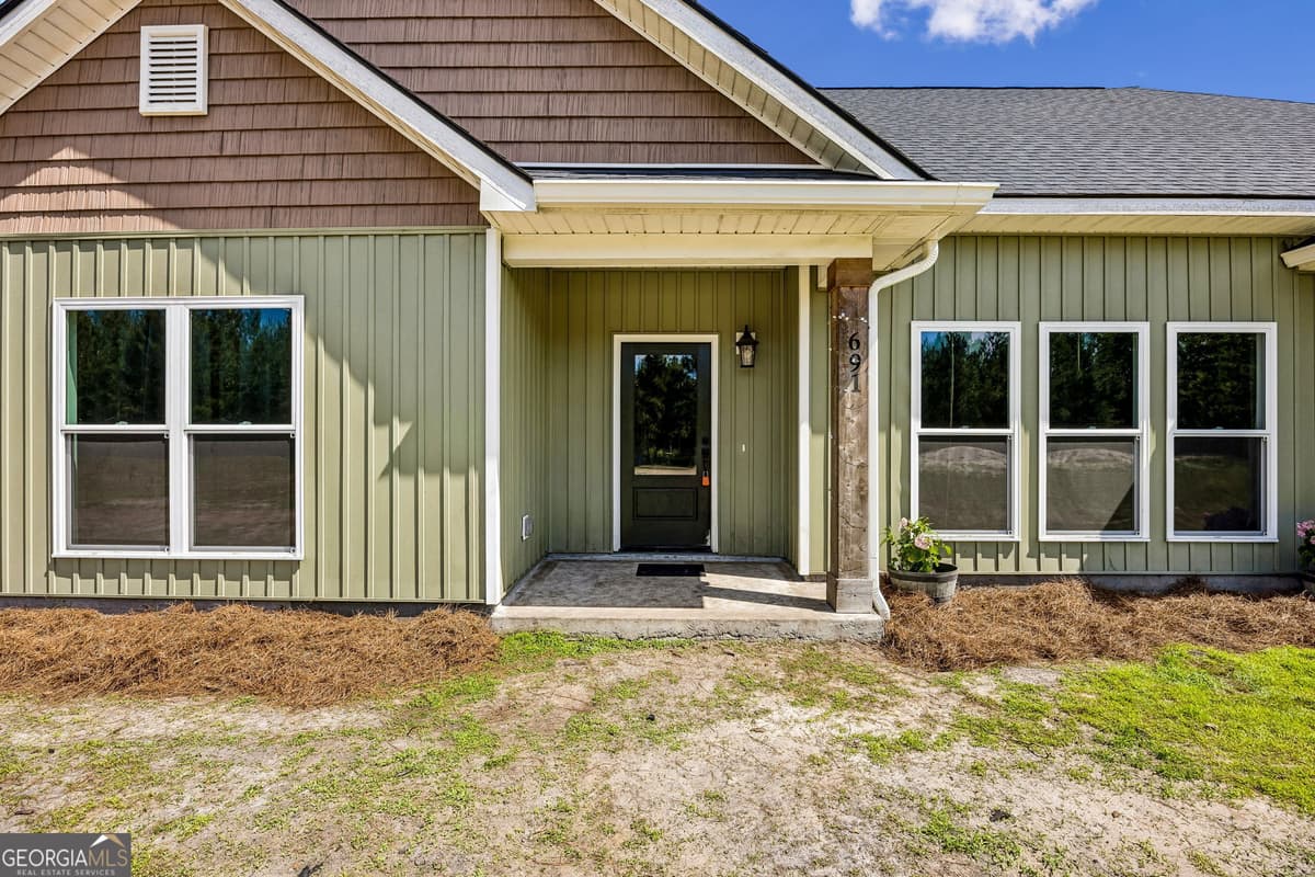 691 Oak Well Road, Kingsland GA 31548
