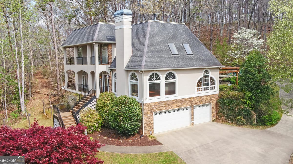 3256 Long branch Road, Dahlonega GA 30533