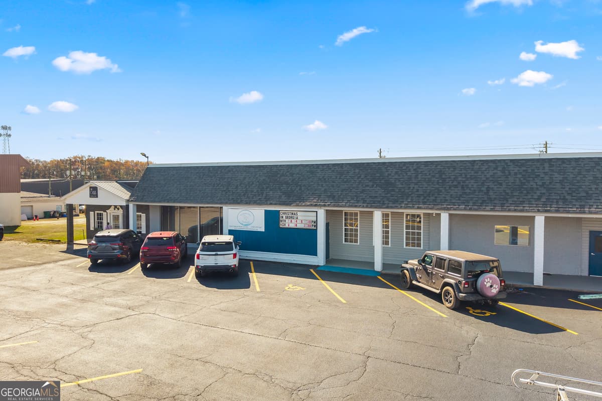 11909 Augusta Road, Lavonia GA 30553