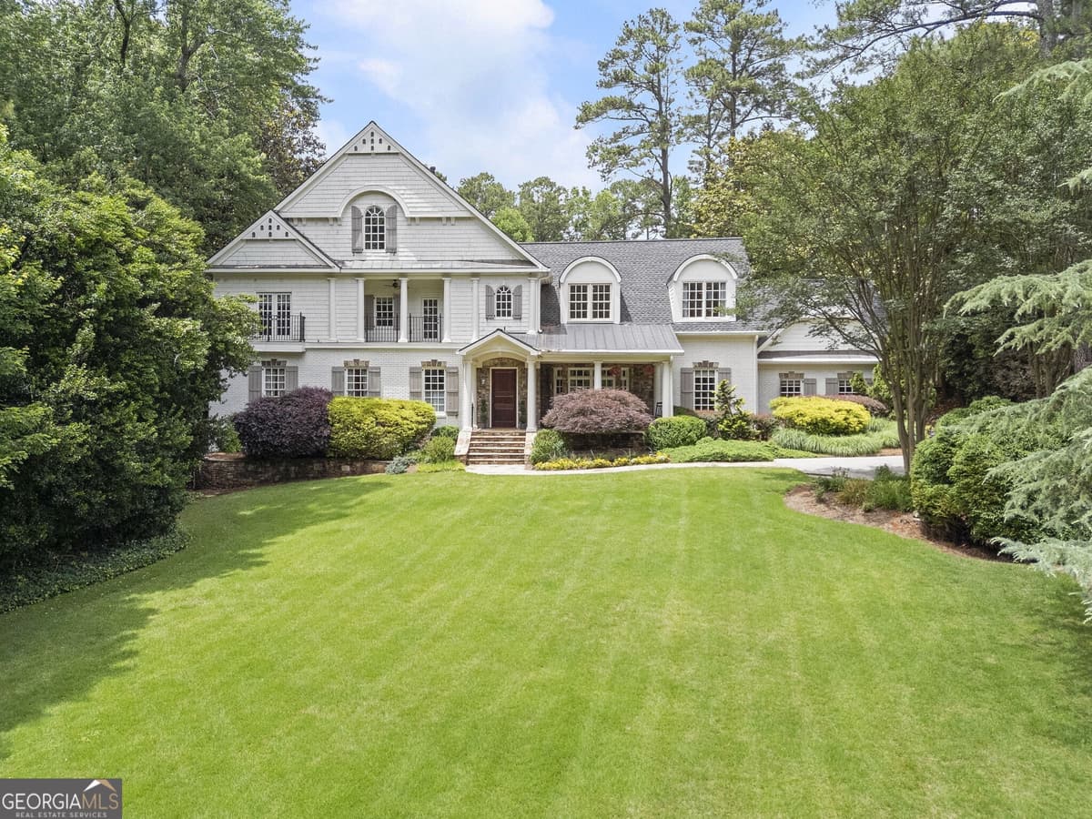Londonberry Estates · 5290 London Drive, Atlanta GA 30327