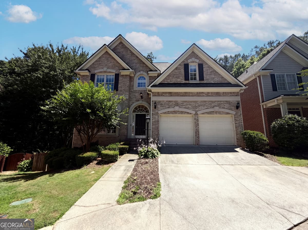 ASHWORTH HEIGHTS · 1231 Dunwoody Village Drive, Atlanta GA 30338