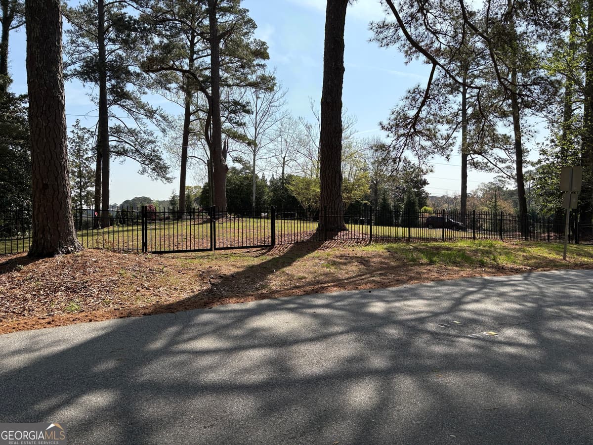 Diamond Spivey Estates · 3024 Emerald Drive, Lake Spivey GA 30236