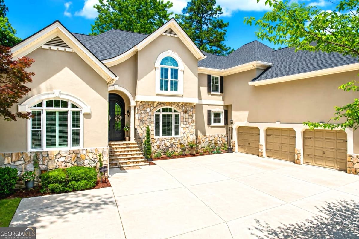Sentinel on the River · 205 Wicklawn Way, Roswell GA 30076