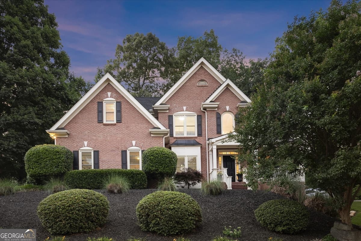 Lake Washington Plantation · 1215 Lake Washington Circle, Lawrenceville GA 30043