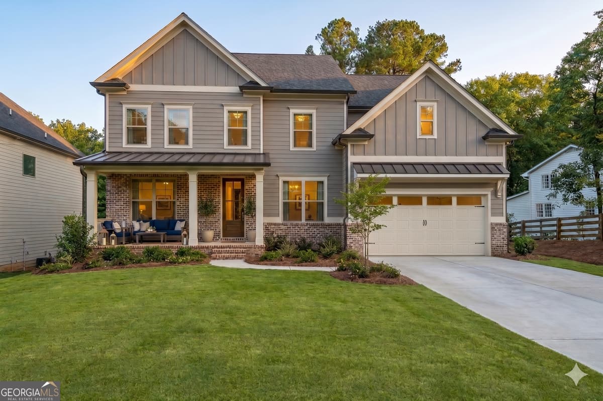 1738 Pucketts Drive, Lilburn GA 30047