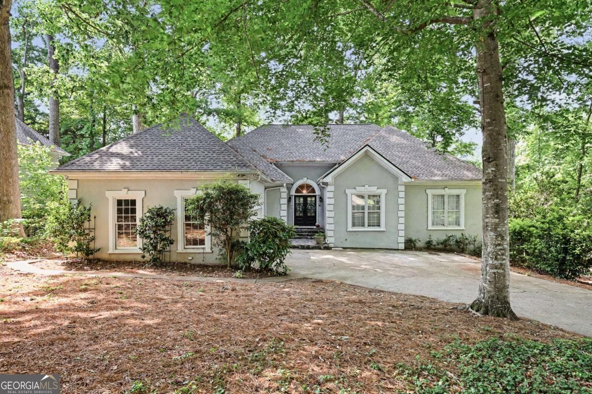 Crabapple Chase · 330 Hughes Branch Close, Alpharetta GA 30004