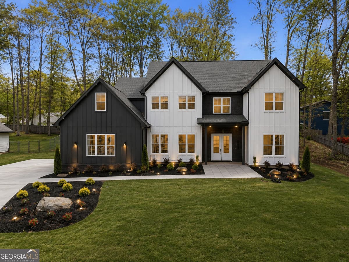 Oak Creek Estates · 3070 Shaw Road, Marietta GA 30066