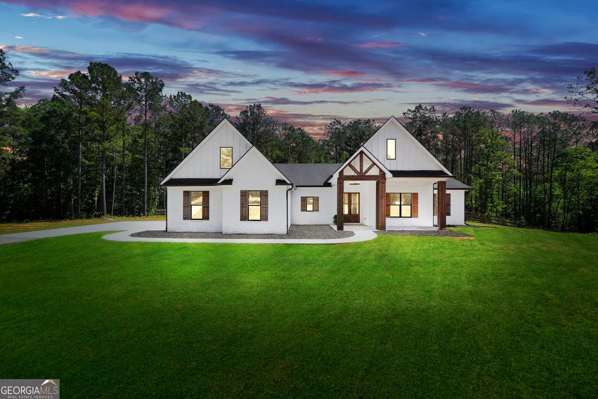 787 Silver Dollar Road, Milner GA 30257