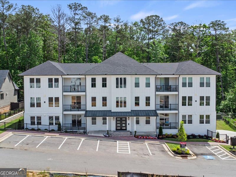 Laurel Brooke · 1050 Blair Lane # 204, Peachtree City GA 30269