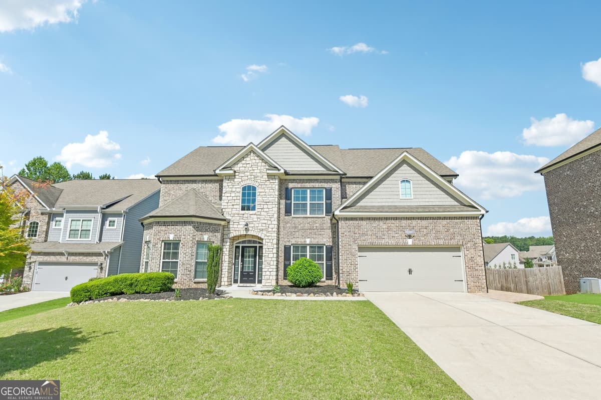 ASHFORD CROSSING · 611 La Perla Drive, Buford GA 30518
