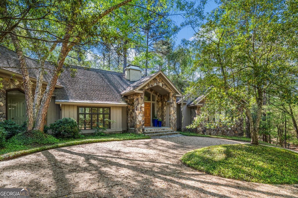 MOUNTAIN RIDGE · 4 Mountain Ridge Court, Columbus GA 31904