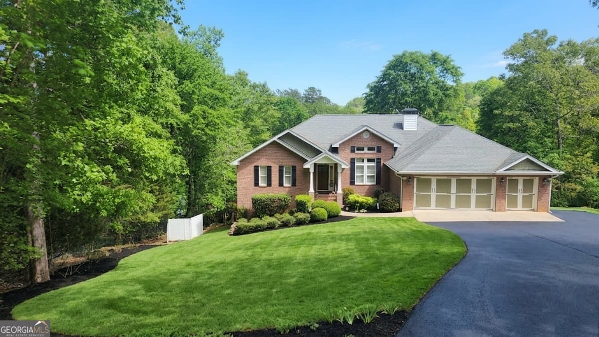 Lakeshore Dev · 7913 S Barkers Bend Drive, Murrayville GA 30564