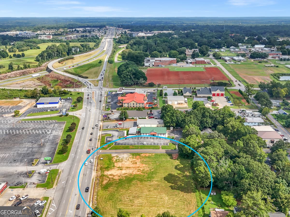 632 N Expressway Expressway, Griffin GA 30223