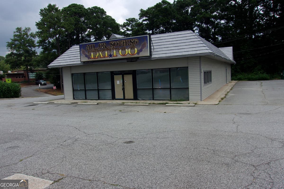 2569 & 2579 S Cobb Drive SE, Smyrna GA 30080