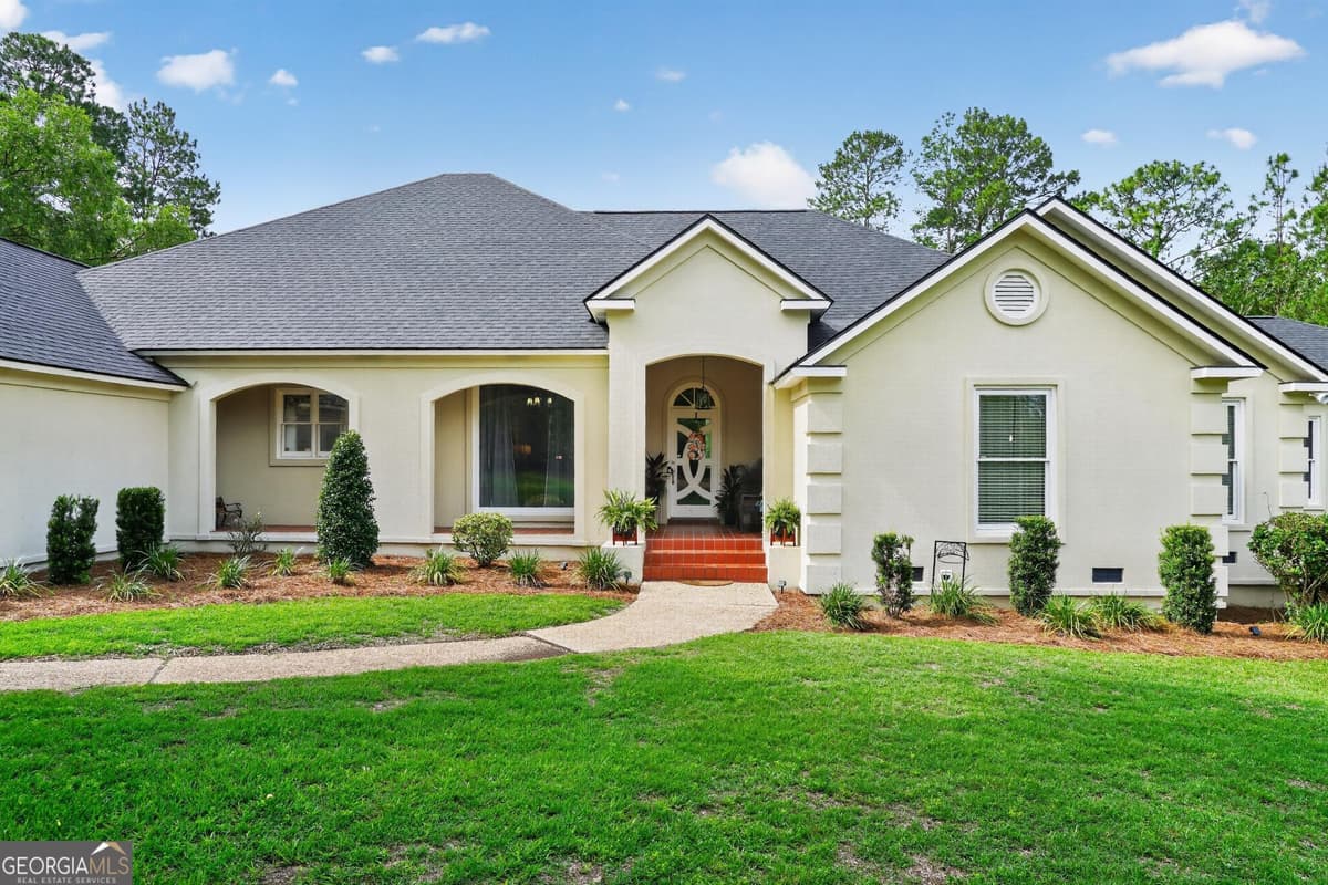 Countryside · 7 Lakeview Cove, Moultrie GA 31768