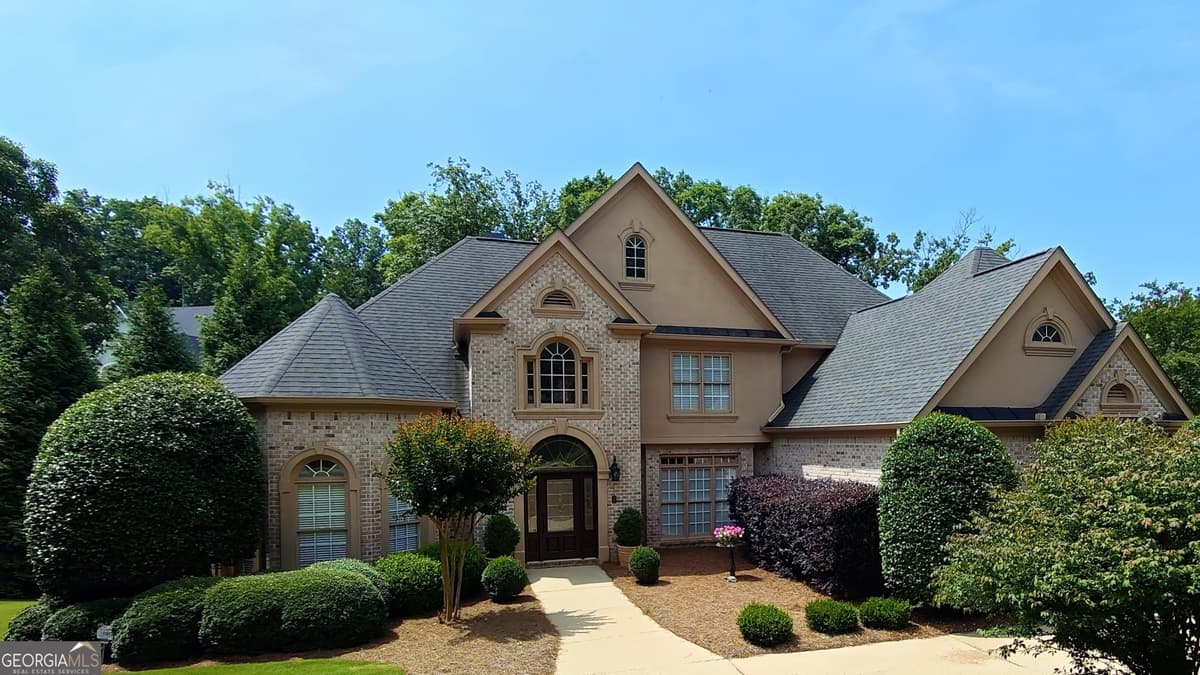 Pointe South · 5359 Point South Drive, Gainesville GA 30504