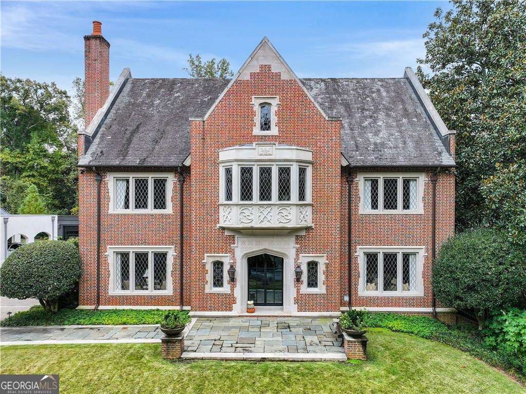 Garden Hills · 369 Pine Tree Drive NE, Atlanta GA 30305