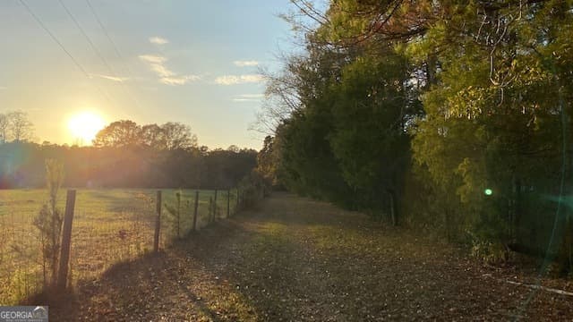 732 New Hope Road, Mcdonough GA 30252