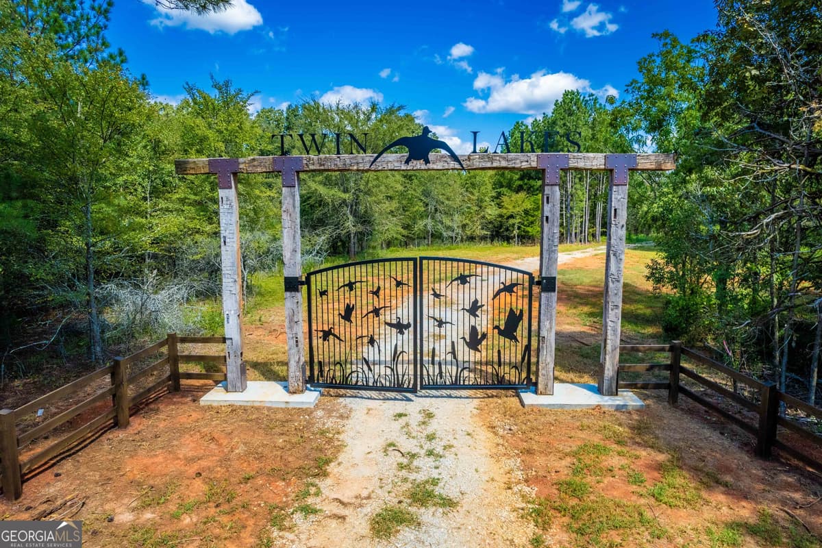 2688 Calhoun Falls Highway, Elberton GA 30635