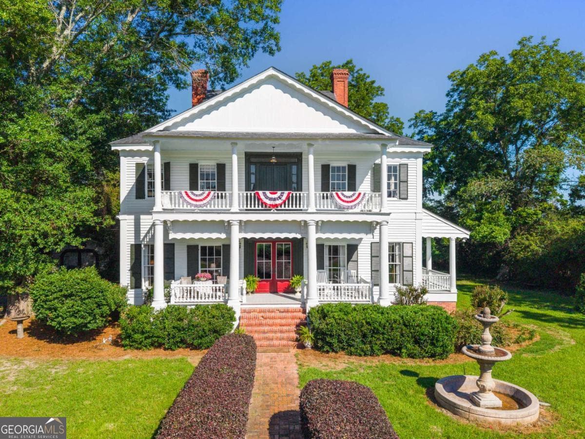 8075 Lakeview Road, Statesboro GA 30461