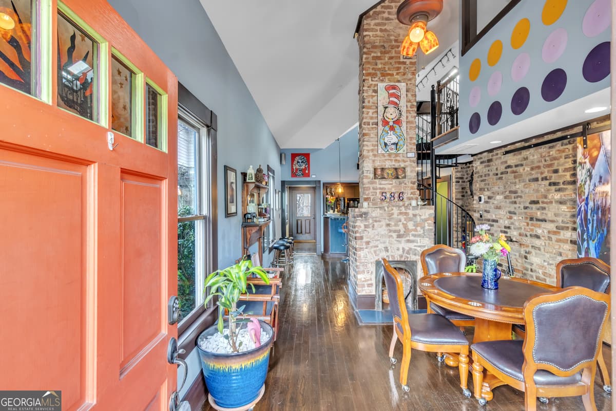 586 Auburn Avenue NE, Atlanta GA 30312