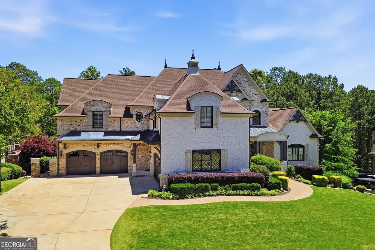 BridgeMill · 521 Gold Shore Lane, Canton GA 30114