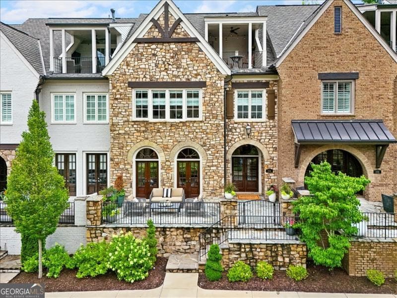 West Main · 204 Violet Garden Walk, Alpharetta GA 30004