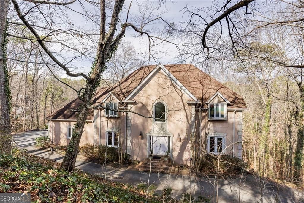 JETT FOREST ESTATES · 5105 Jett Forest Trail NW, Atlanta GA 30327