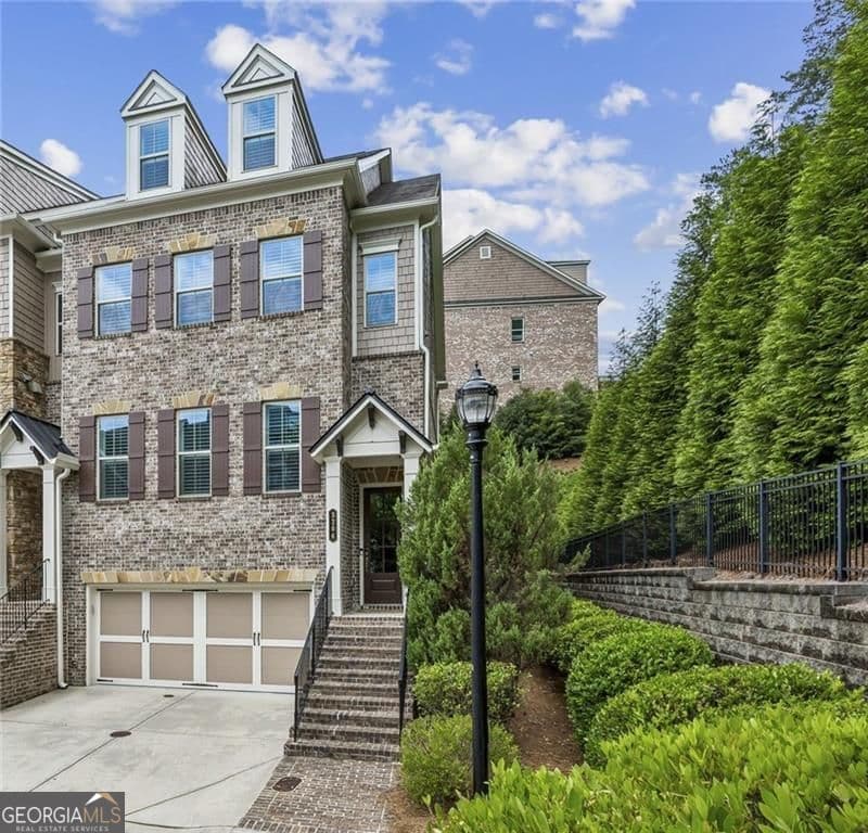 VININGS PARC EAST · 3206 Nobility Way SE, Atlant GA 30339