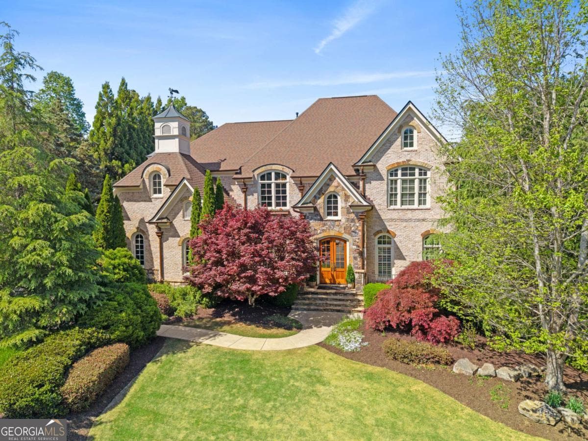CREEKSTONE ESTATES · 3080 Creek Tree Lane, Cumming GA 30041