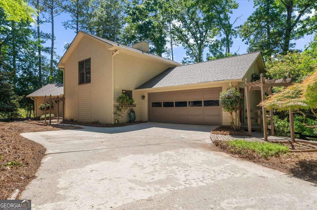 Hidden Harbor · 5573 Hidden Harbor Landing, Gainesville GA 30504