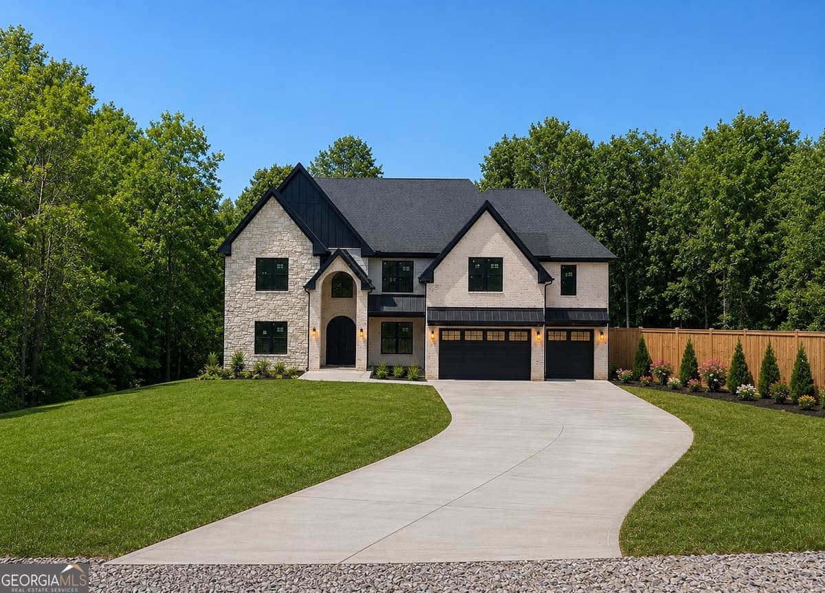 The Manor at Smithtown · 3275 Smithtown Road, Suwanee GA 30024