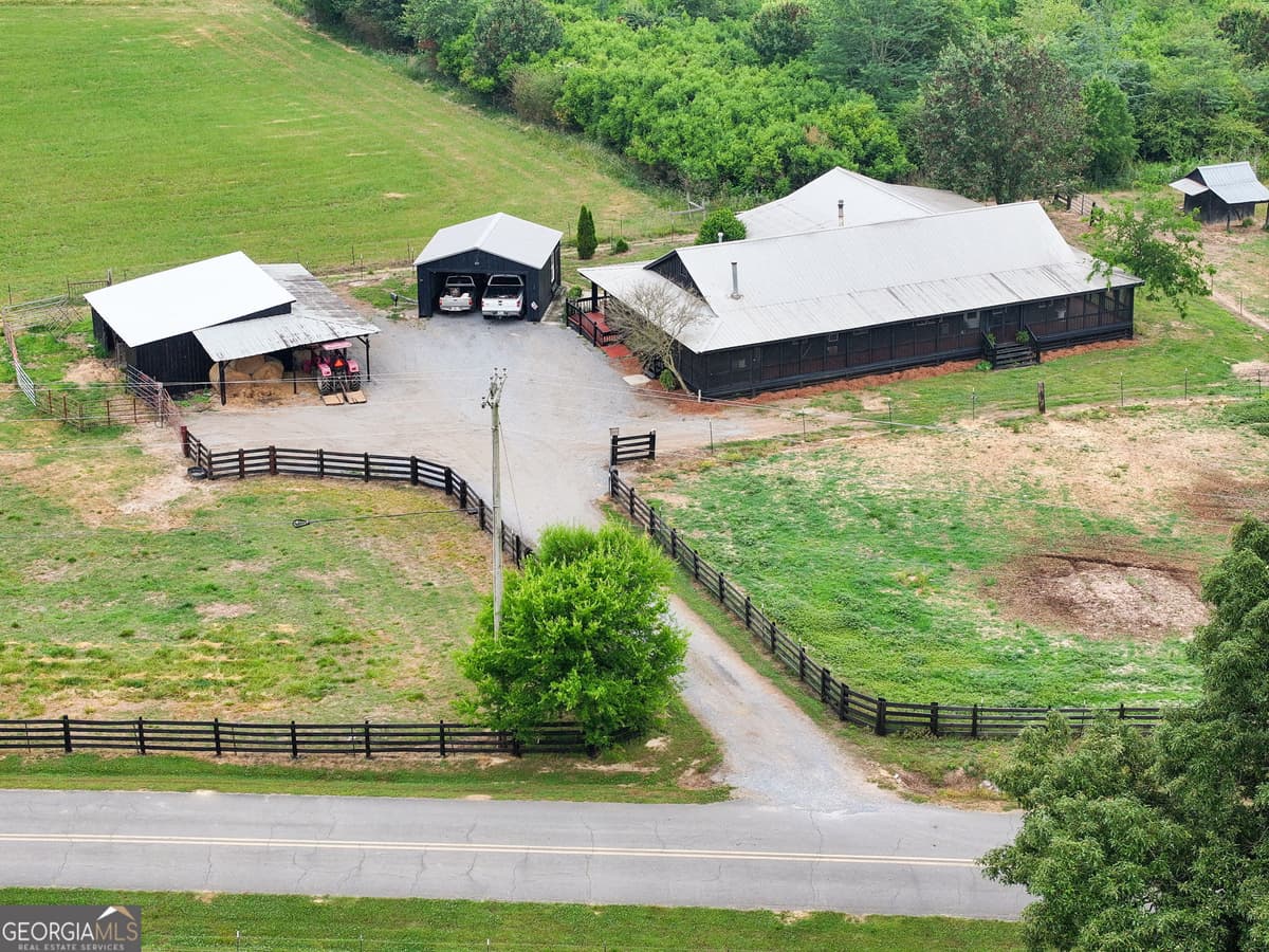 215 Erwin Road, Adairsville GA 30103