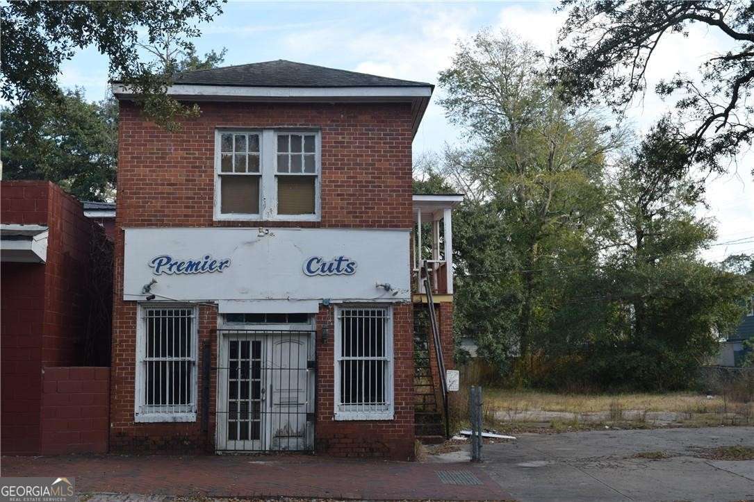 1910 Martin Luther King Jr Boulevard, Savannah GA 31401