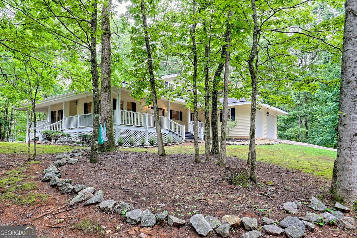 Lake Burton · 207 Raindance Lane, Clayton GA 30525
