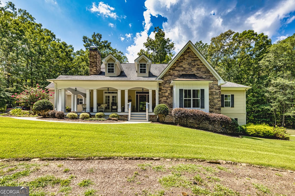 210 Mockingbird Lane, Brooks GA 30205